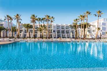 Grand Palladium White Island Resort & Spa