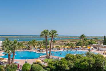 Golden Club Cabanas