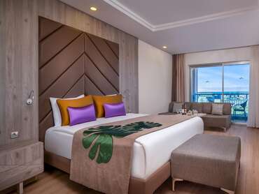 Delphin Be Grand Resort