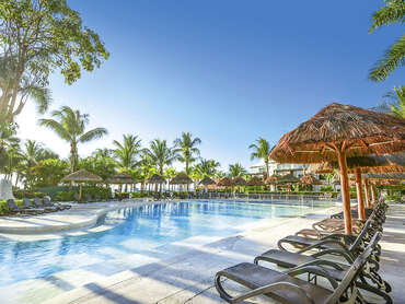 Sandos Caracol Eco Resort