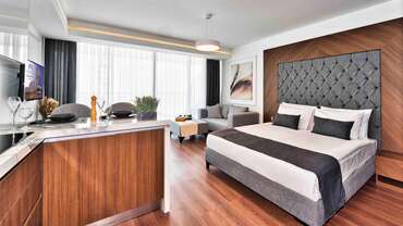 Grand Sapphire Resort