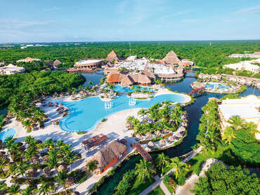 Grand Palladium White Sand Resort & Spa