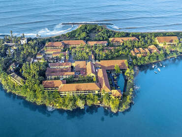 Anantara Kalutara Resort