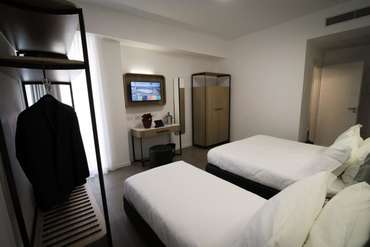 M&F Hotel