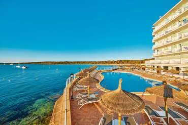 Universal Hotel Marques
