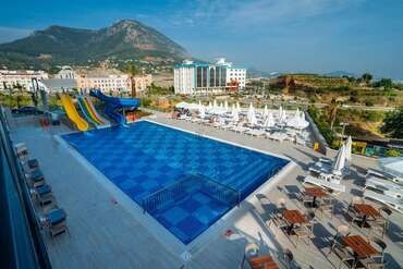 Campus Hill Hotel