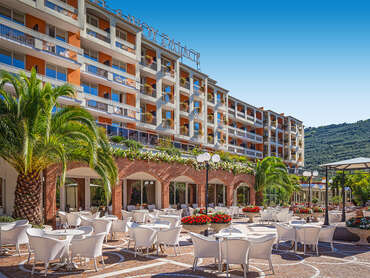 Savoy Palace Hotel