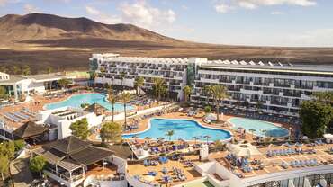 Sandos Papagayo Beach Resort