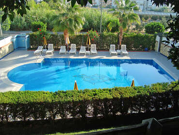 Antik Garden Hotel