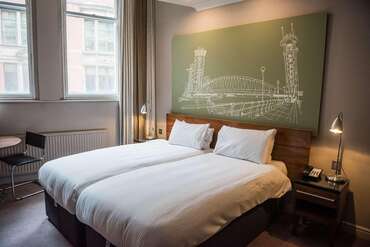 Macdonald Townhouse Hotel