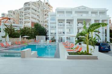 Vila Kalcuni Luxury Resort