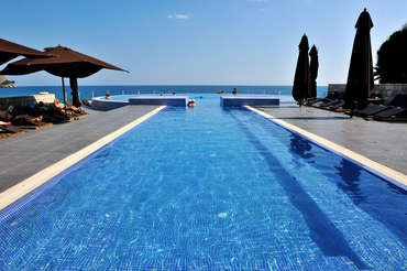 Avala Resort & Villas