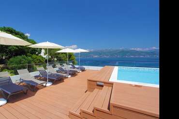 Kalamota Beach House