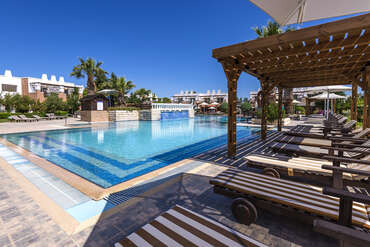 Gaia Royal Hotel