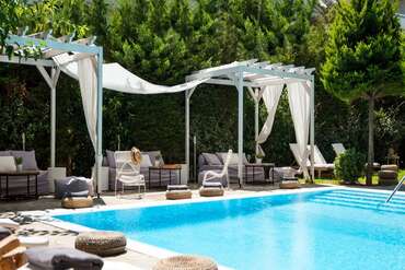 Sea View Hotel