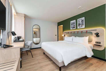 Hotel Campanile Marne la Vallee Bussy Saint Georges