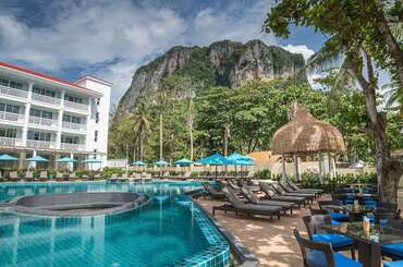 Centara Ao Nang Beach Resort & Spa