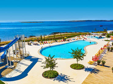 Arena Grand Kazela Camping Homes