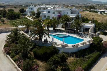 Pnoi Hotel