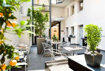 Opera Garden Hotel & Appartementen