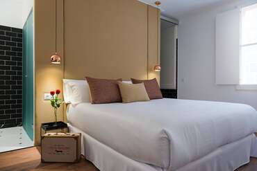 Divina Suites