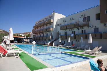 Athinoula Hotel