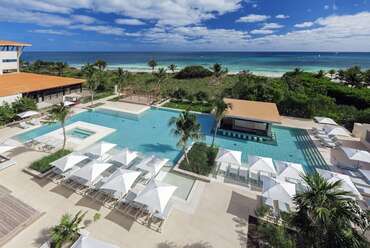 Unico 20N 87W Riviera Maya