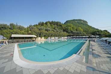 Hotel La Perla Garda