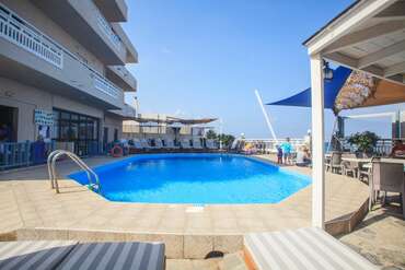 Sunset Beach Hotel