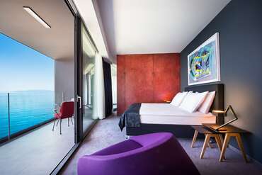 Hotel Navis