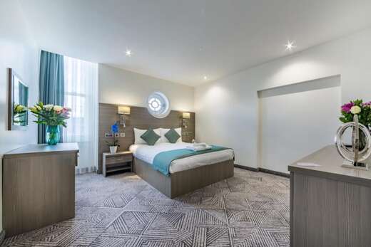 Een foto van The Lion & Key Hotel