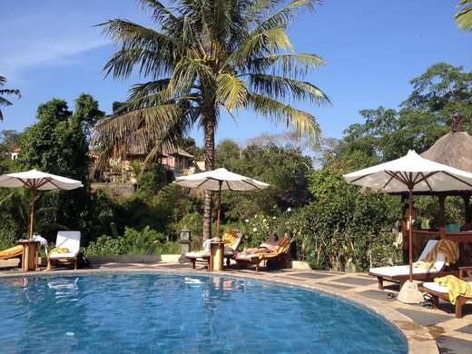Een foto van het zwembad bij Santi Mandala Villa & Spa