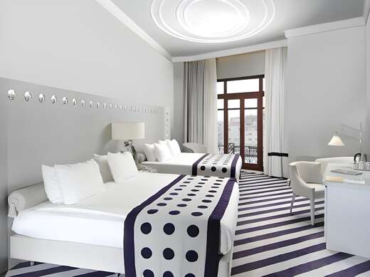 Taxim Hill Hotel