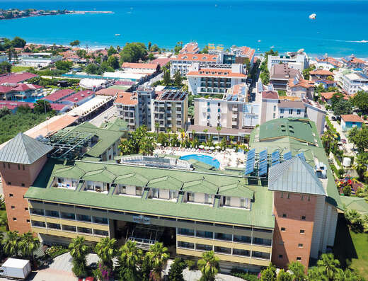 Een foto van de buitenkant van Hotel Side Star Park