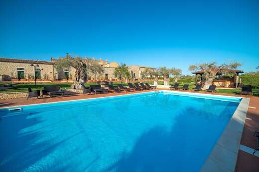 Torre Don Virgilio Resort
