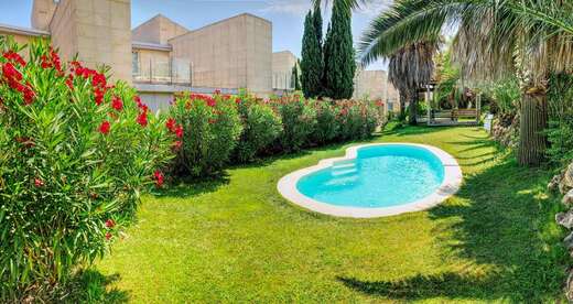 L'Escala Resort