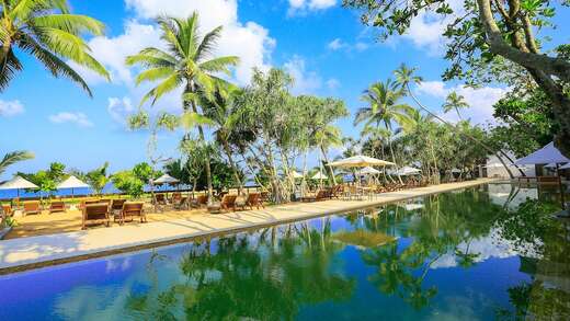 Pandanus Beach Resort & Spa