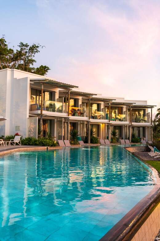 Victoria Beachcomber Resort & Spa
