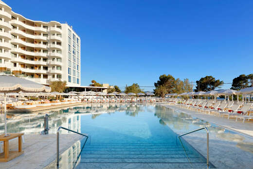 TRS Ibiza Hotel & Signature Level