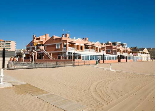 Een foto van Lloyds Beach Club