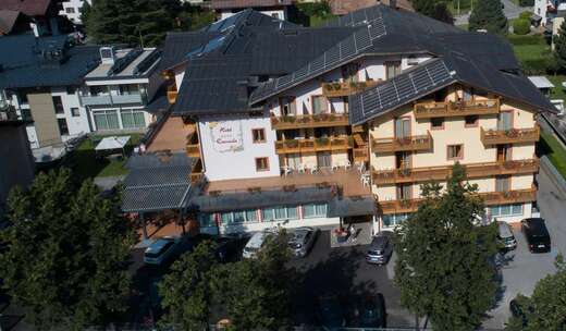Hotel Canada Pinzolo