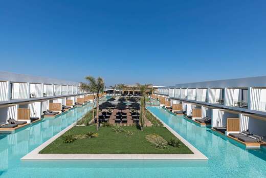 Een foto van een overzicht van D’Andrea Lagoon Suites