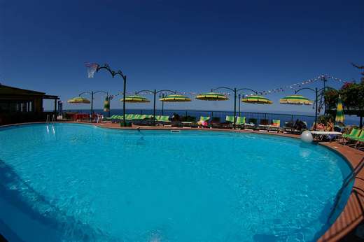 Een foto van het zwembad bij Hotel Orizzonte Blu