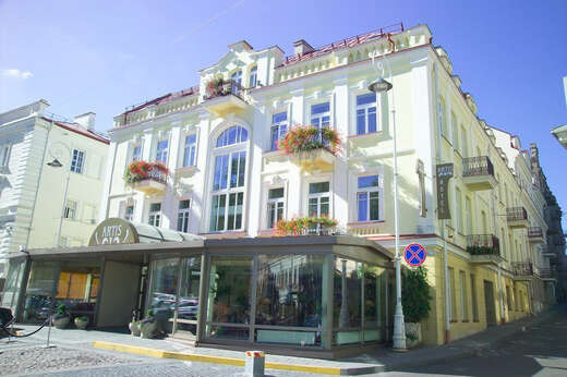Hotel Artis