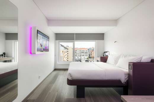 Yotel Porto