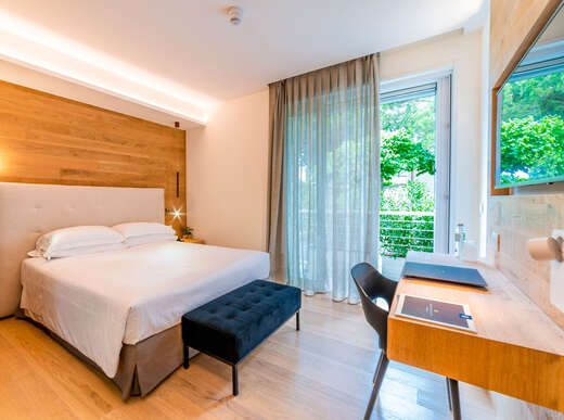 Een foto van The Green Park Hotel