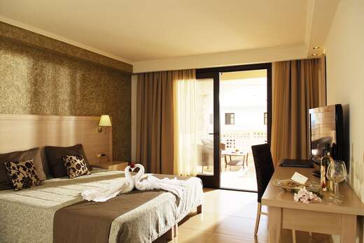 Ein Foto Cactus Royal Hotel