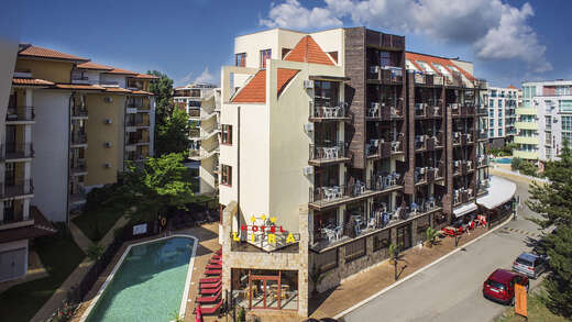 Lira Hotel