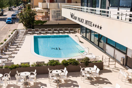 Waldorf Palace Hotel