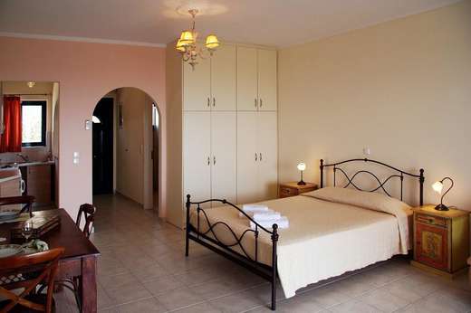 Een foto van Sarantos Pool Suites